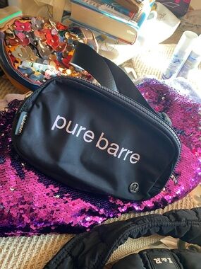 Lululemon 'pure barre' Black Belt Bag